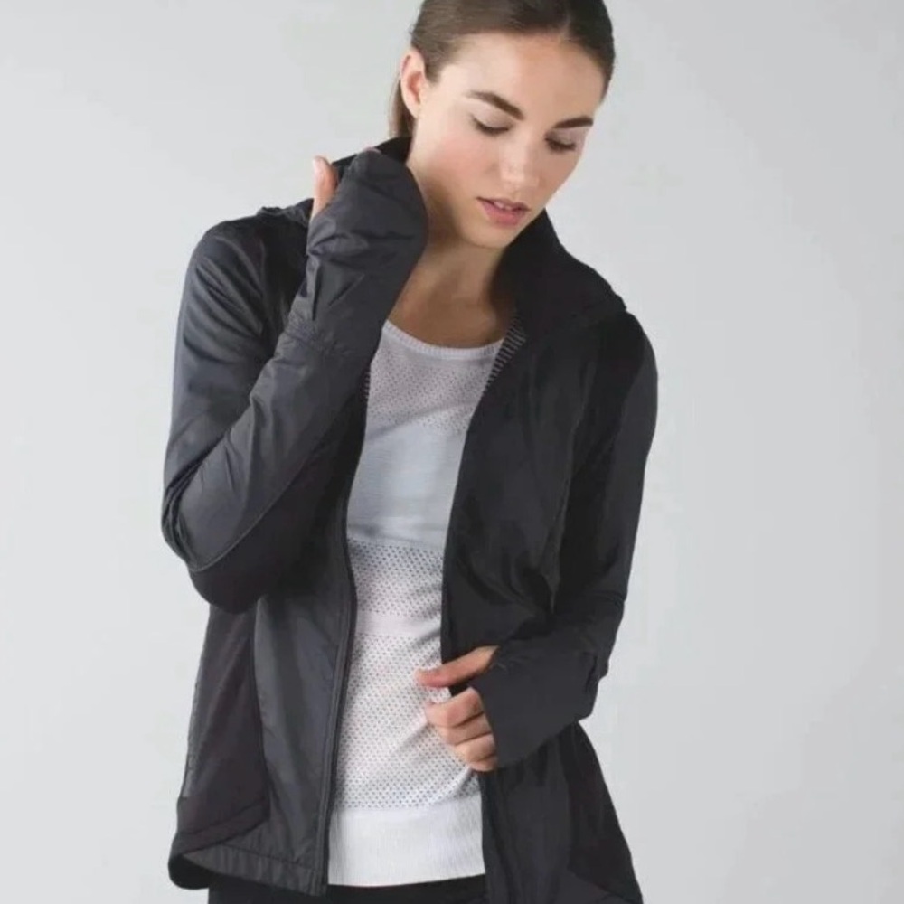 Lululemon Kanto Catch Me Run Jacket